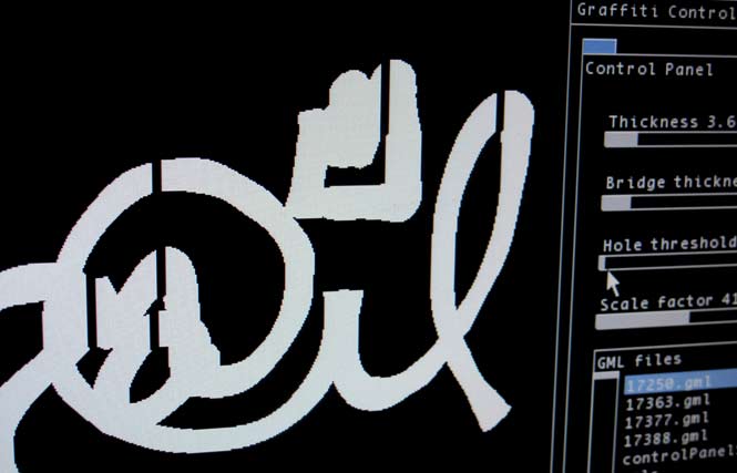 gml_stenciler_bridges_665 The software automatically bridges islands in the stencil